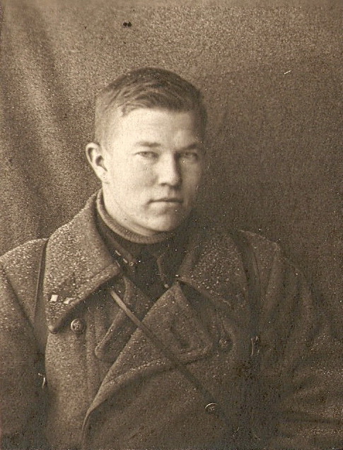 Пузанков Ф.А. Фронтовое фото 1942 г.