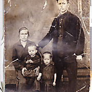 Довоенное фото  семьи Чукмасовых